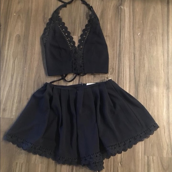 L'ATISTE Other - NWOT two piece set